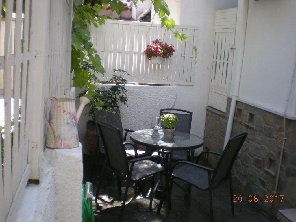 Aristi'S House Apartment Volos Bagian luar foto